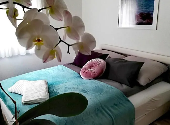 Happy * Balatonlelle