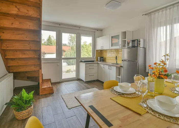 Happy Apartment